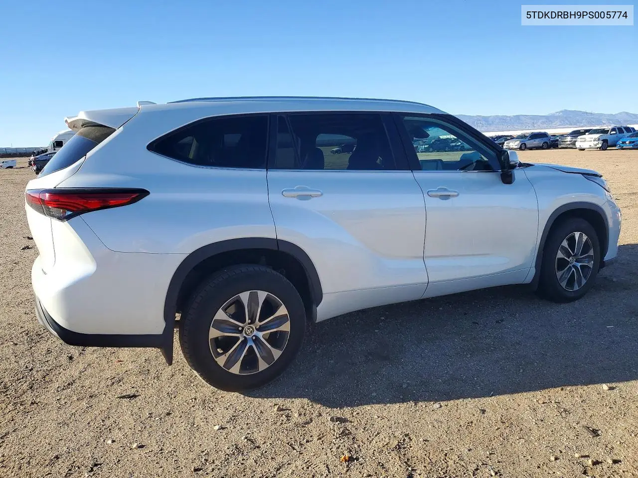 2023 TOYOTA HIGHLANDER VIN 5TDKDRBH9PS005774 — фото 3