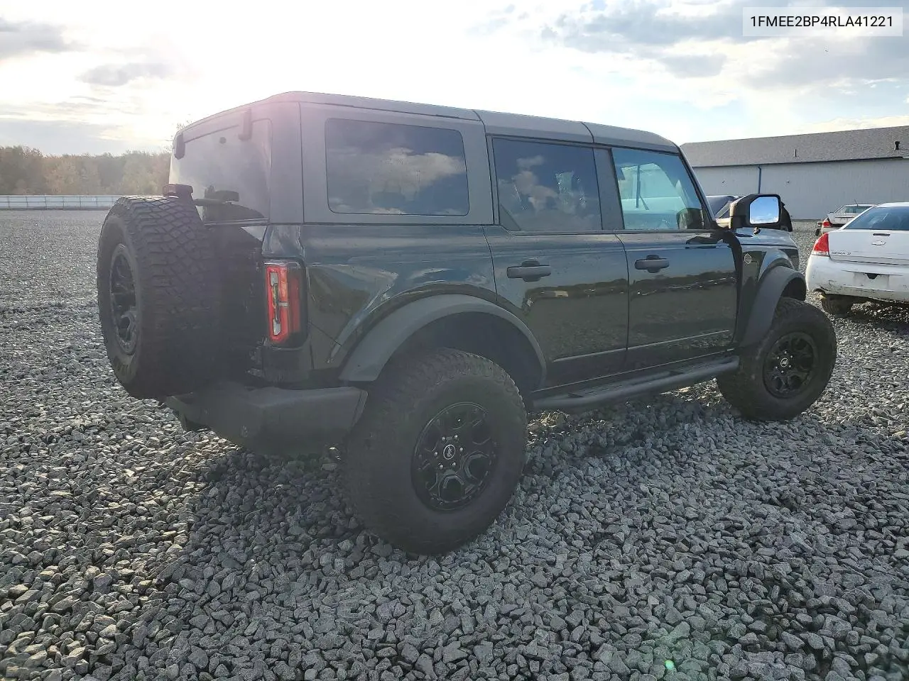 2024 FORD BRONCO VIN 1FMEE2BP4RLA41221 — фото 3