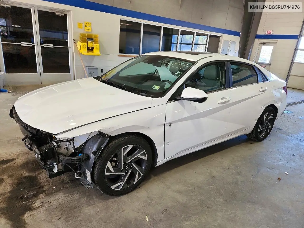 HYUNDAI ELANTRA 2024, VIN KMHLP4DG5RU744976