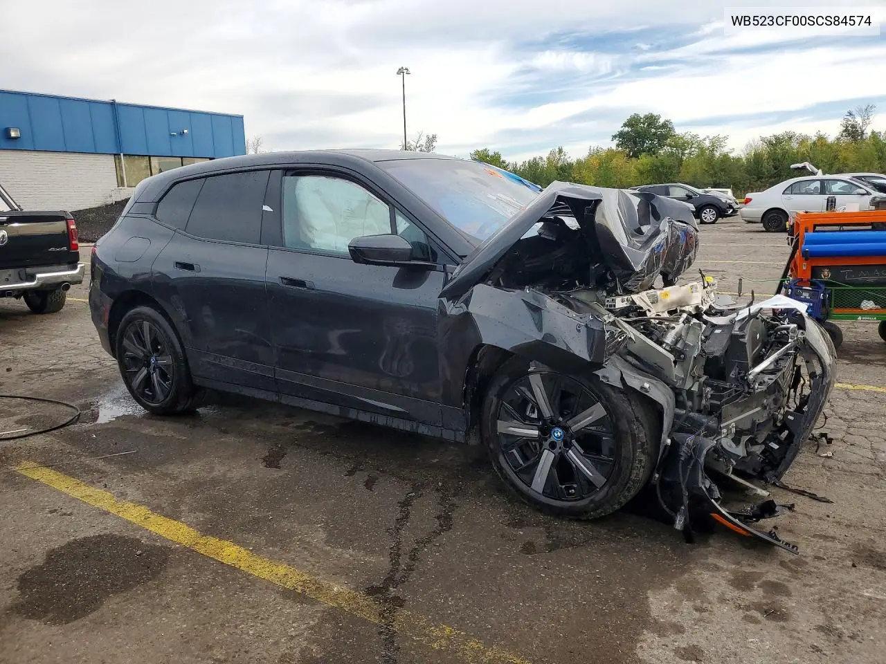 2025 BMW IX VIN WB523CF00SCS84574 — фото 4