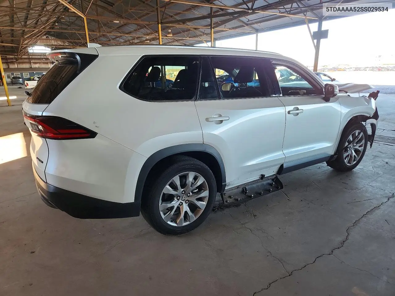 2025 TOYOTA GRAND HIGHLANDER VIN 5TDAAAA52SS029534 — фото 4