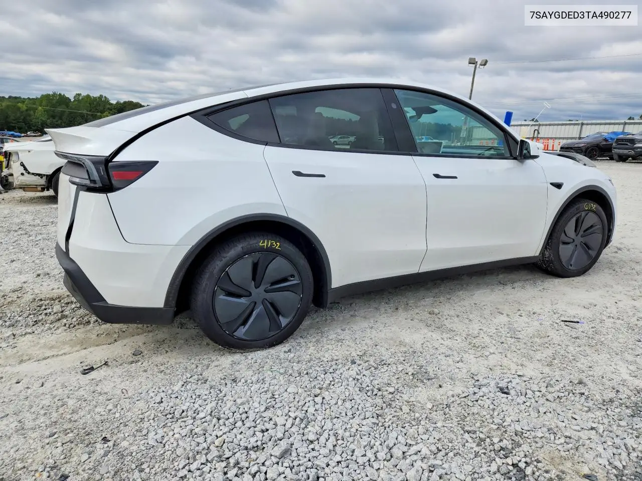 2026 TESLA MODEL Y VIN 7SAYGDED3TA490277 — фото 3