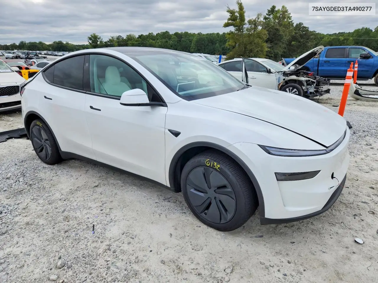 2026 TESLA MODEL Y VIN 7SAYGDED3TA490277 — фото 4