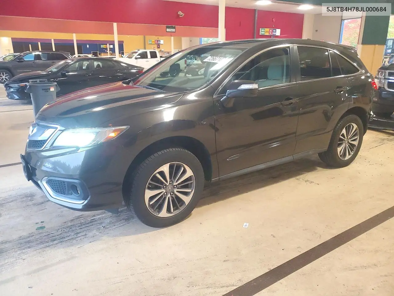 ACURA RDX 2018, VIN 5J8TB4H78JL000684