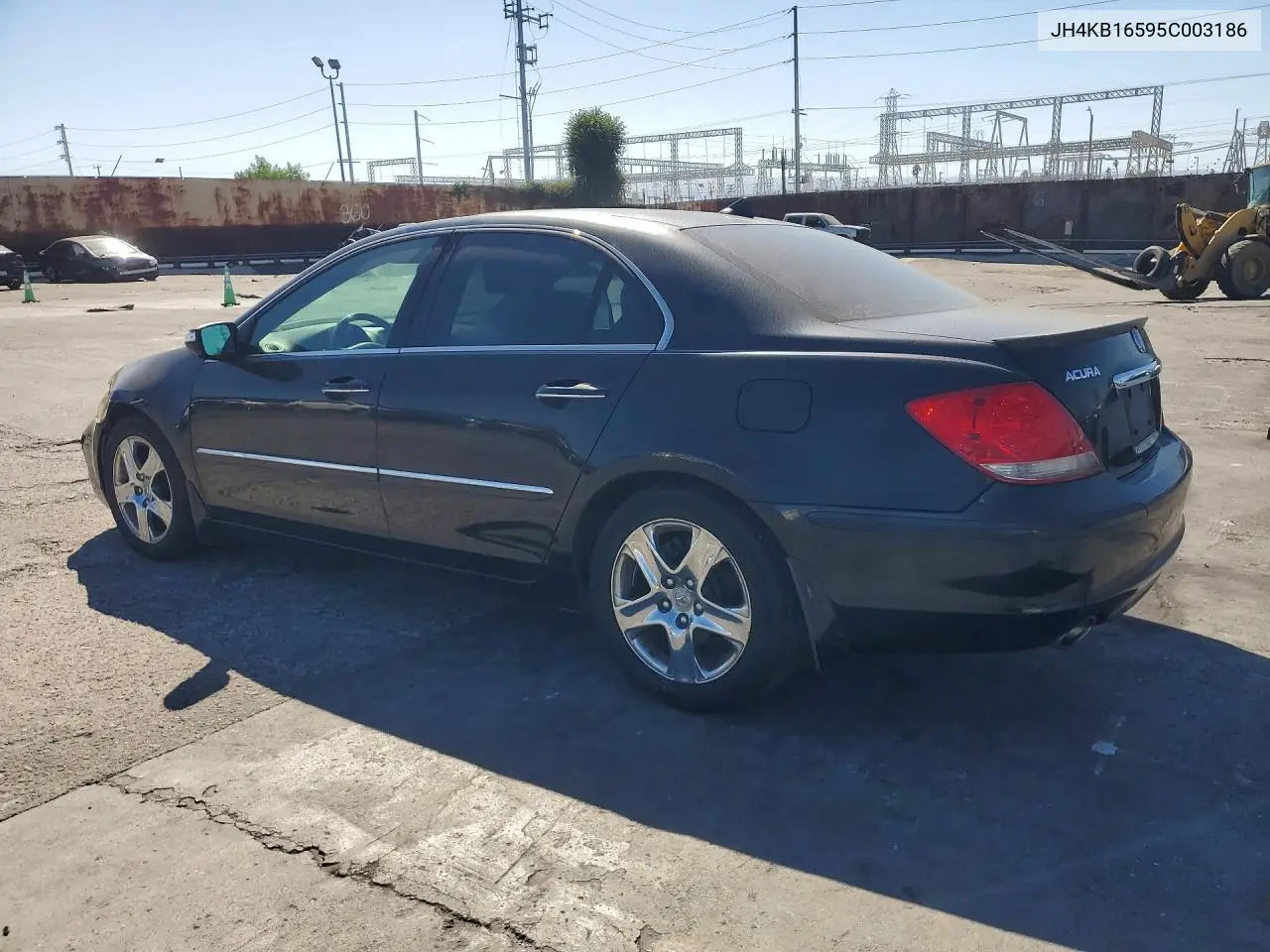 2005 ACURA RL VIN JH4KB16595C003186 — фото 2