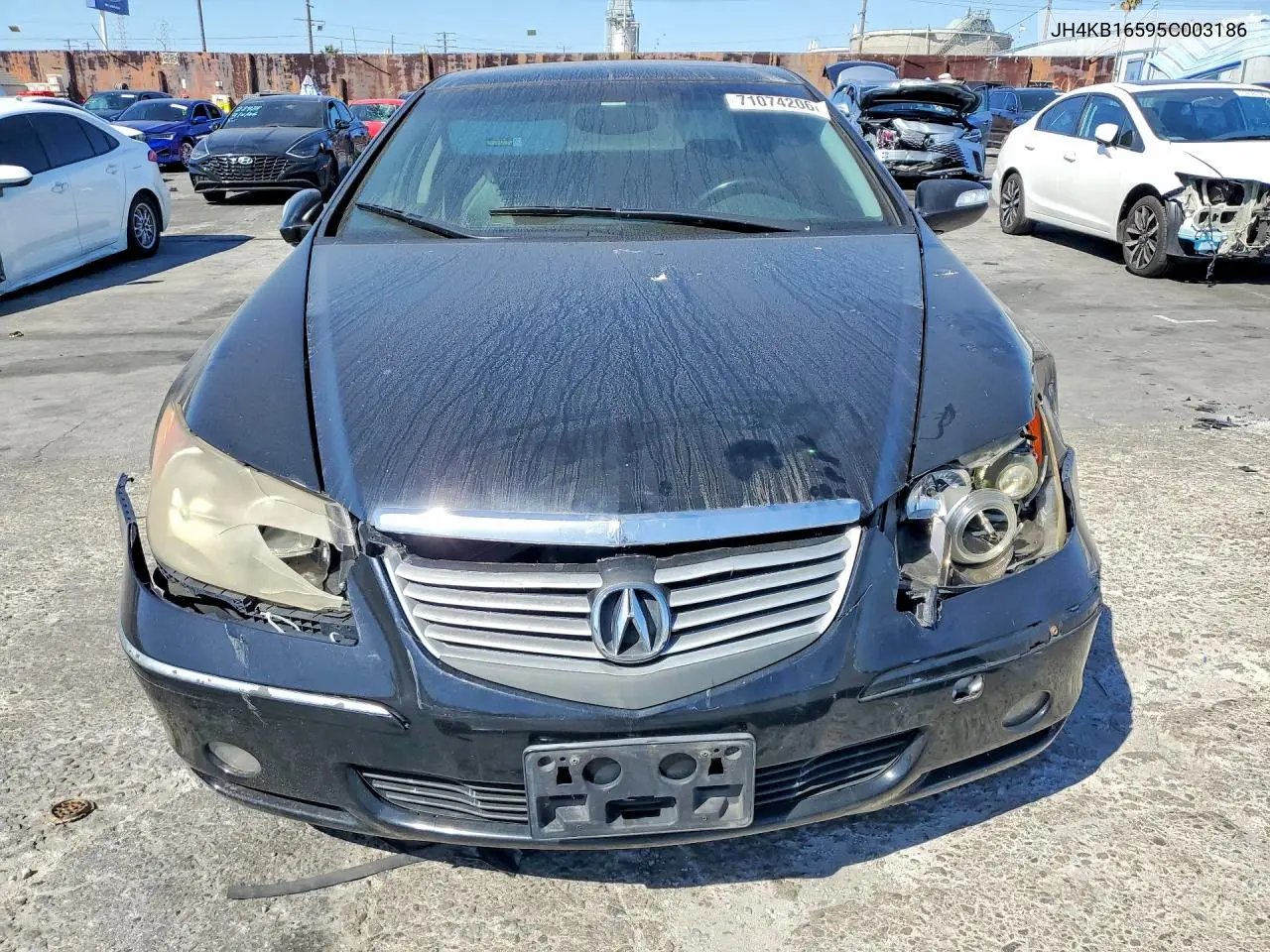 2005 ACURA RL VIN JH4KB16595C003186 — фото 5