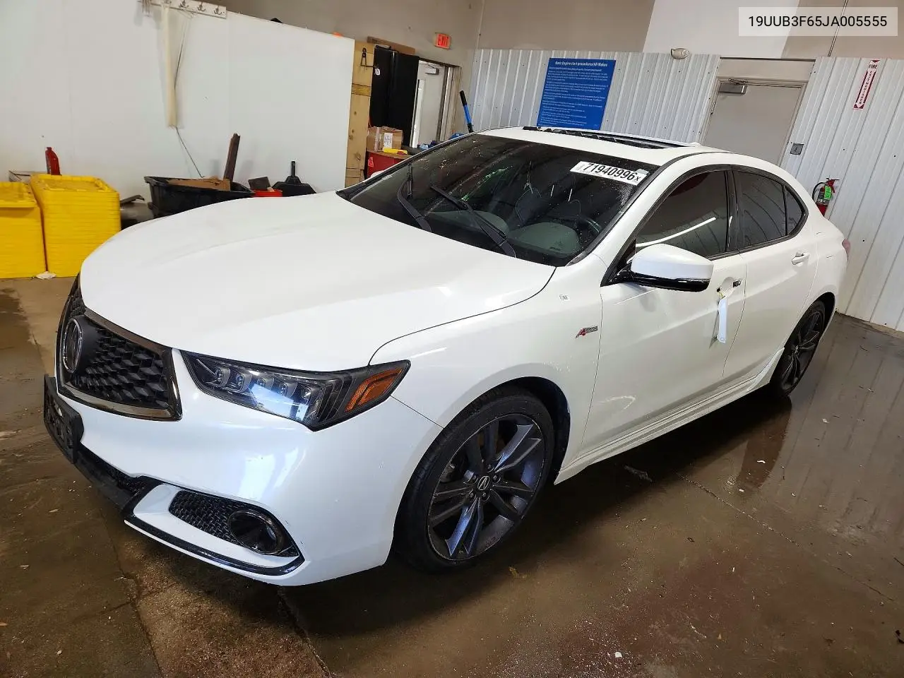 ACURA TLX 2018, VIN 19UUB3F65JA005555