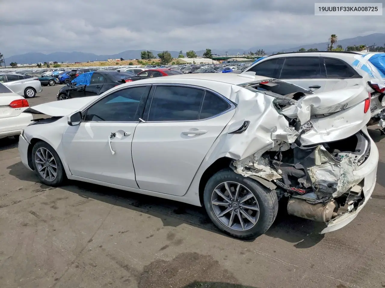 2019 ACURA TLX VIN 19UUB1F33KA008725 — фото 2