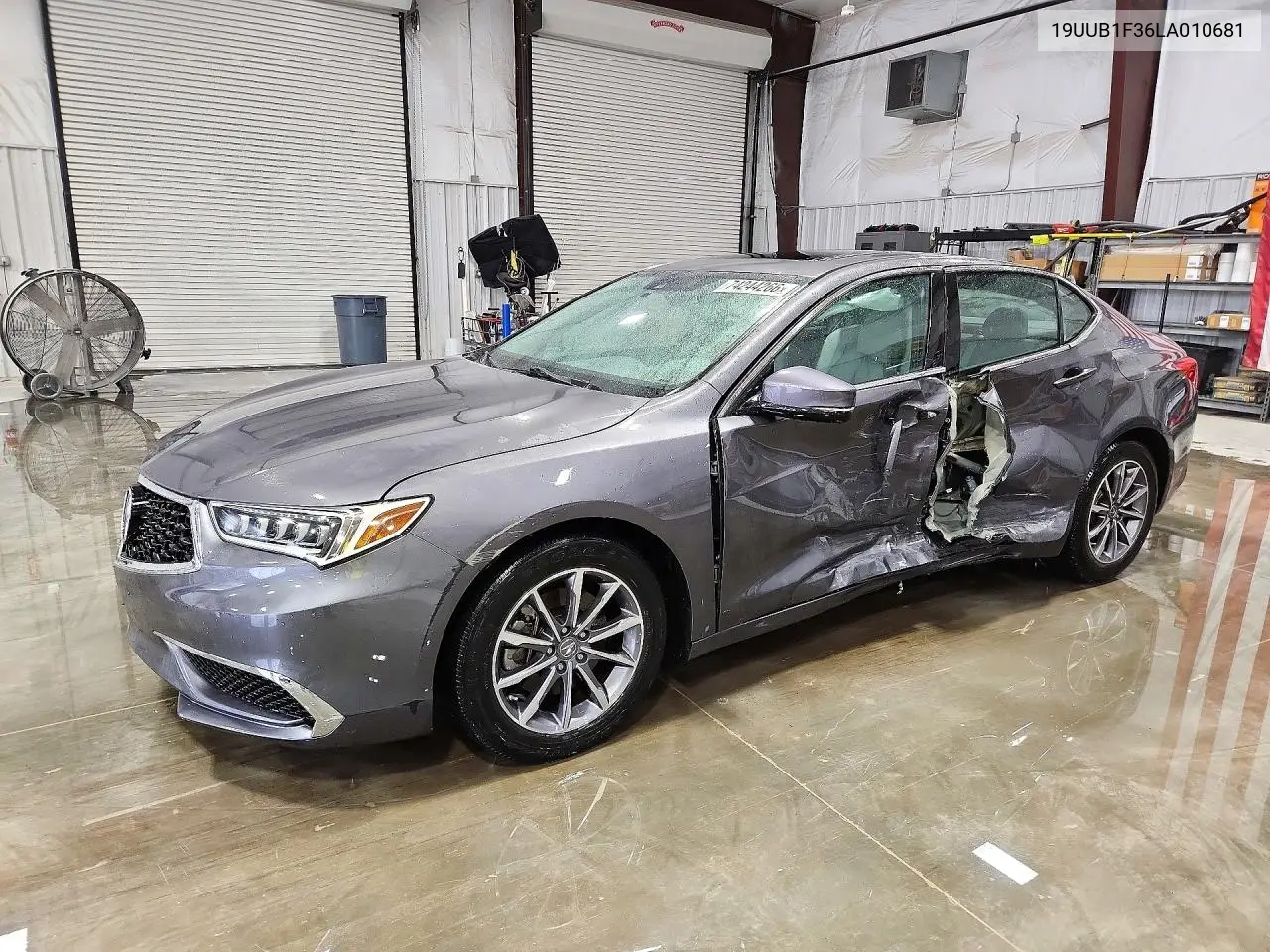 ACURA TLX 2020, VIN 19UUB1F36LA010681