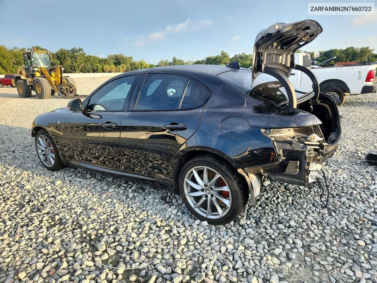 2022 ALFA ROMEO GIULIA VIN ZARFANBN2N7660722 — фото 2