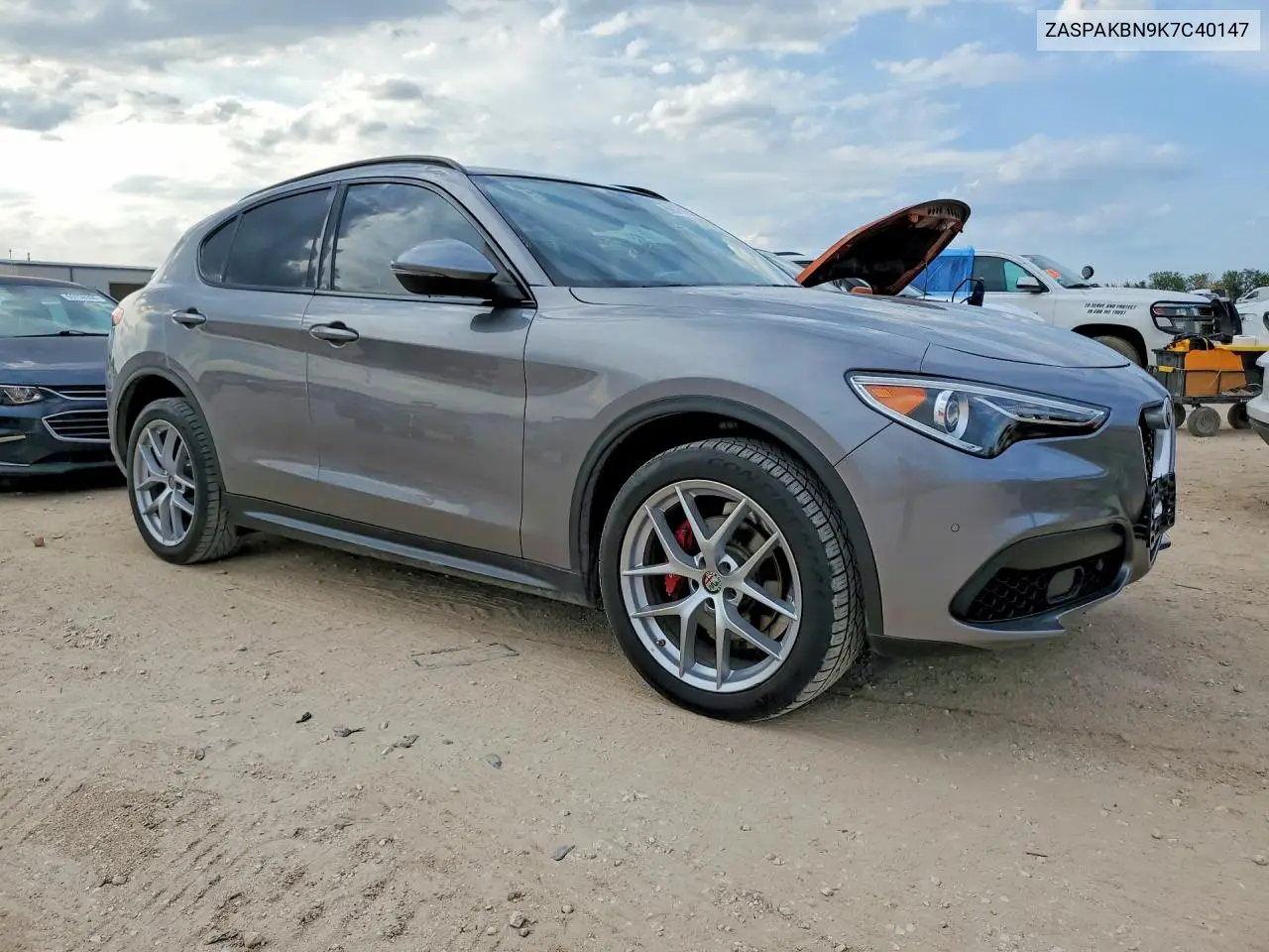 2019 ALFA ROMEO STELVIO VIN ZASPAKBN9K7C40147 — фото 4