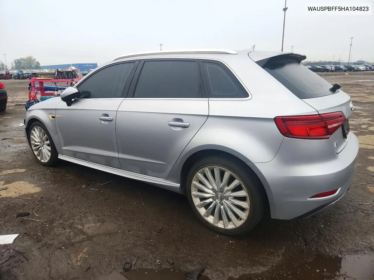 2017 AUDI A3 VIN WAUSPBFF5HA104823 — фото 2