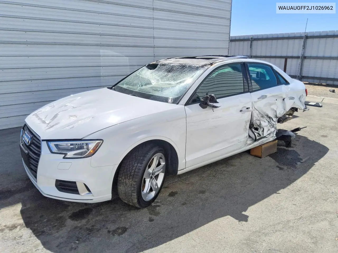 AUDI A3 2018, VIN WAUAUGFF2J1026962