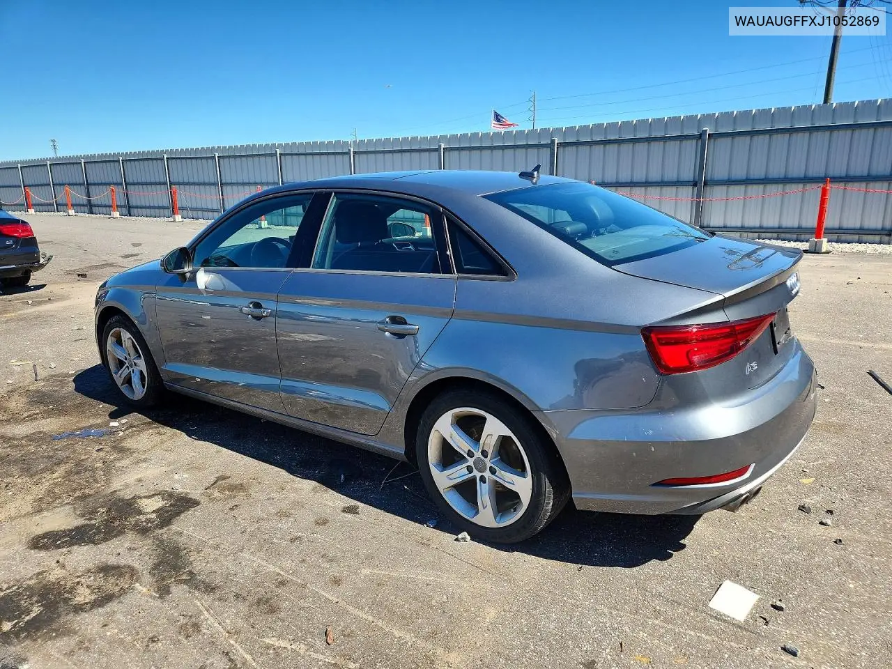 2018 AUDI A3 VIN WAUAUGFFXJ1052869 — фото 2