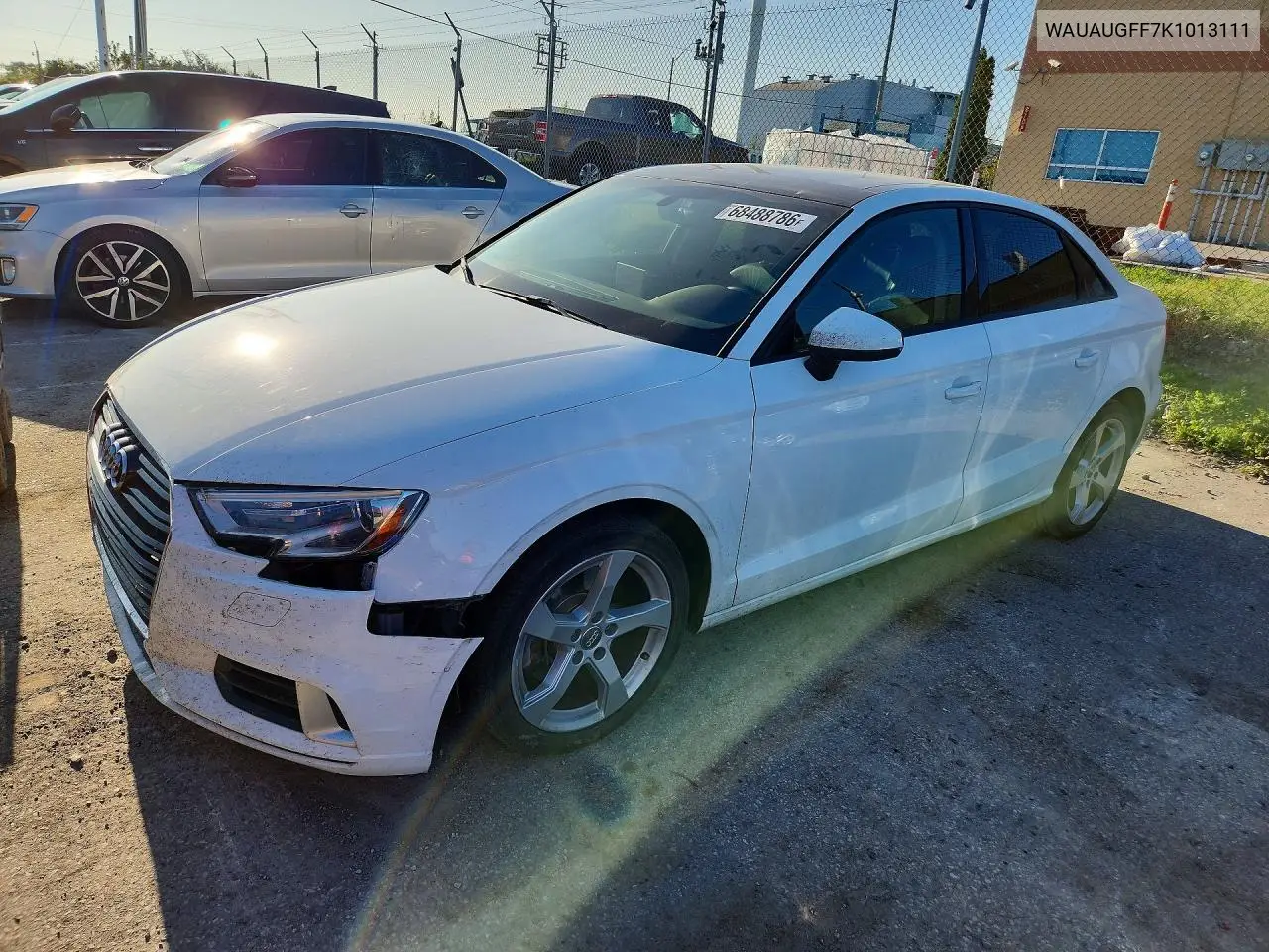 AUDI A3 2019, VIN WAUAUGFF7K1013111