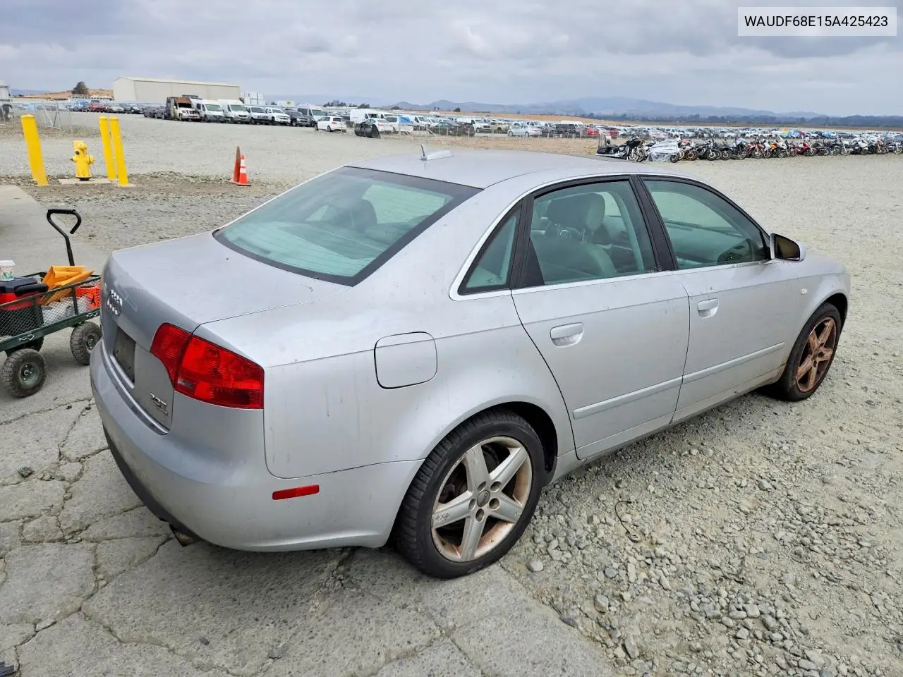 2005 AUDI A4 VIN WAUDF68E15A425423 — фото 3