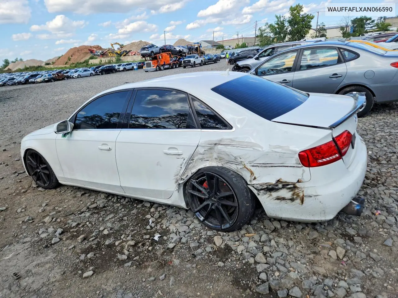 2010 AUDI A4 VIN WAUFFAFLXAN066590 — фото 2