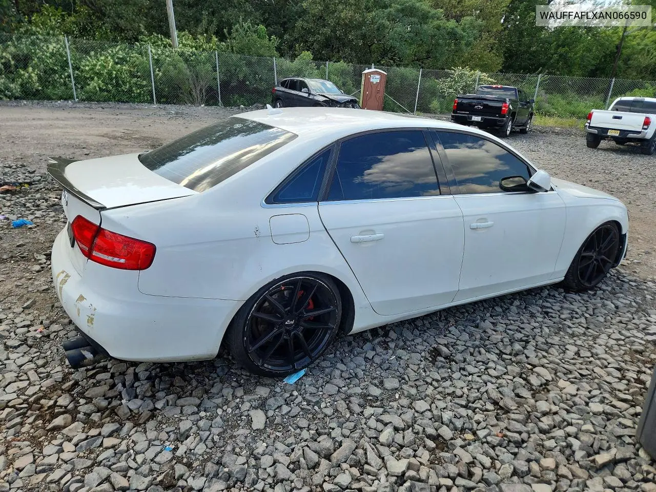 2010 AUDI A4 VIN WAUFFAFLXAN066590 — фото 3
