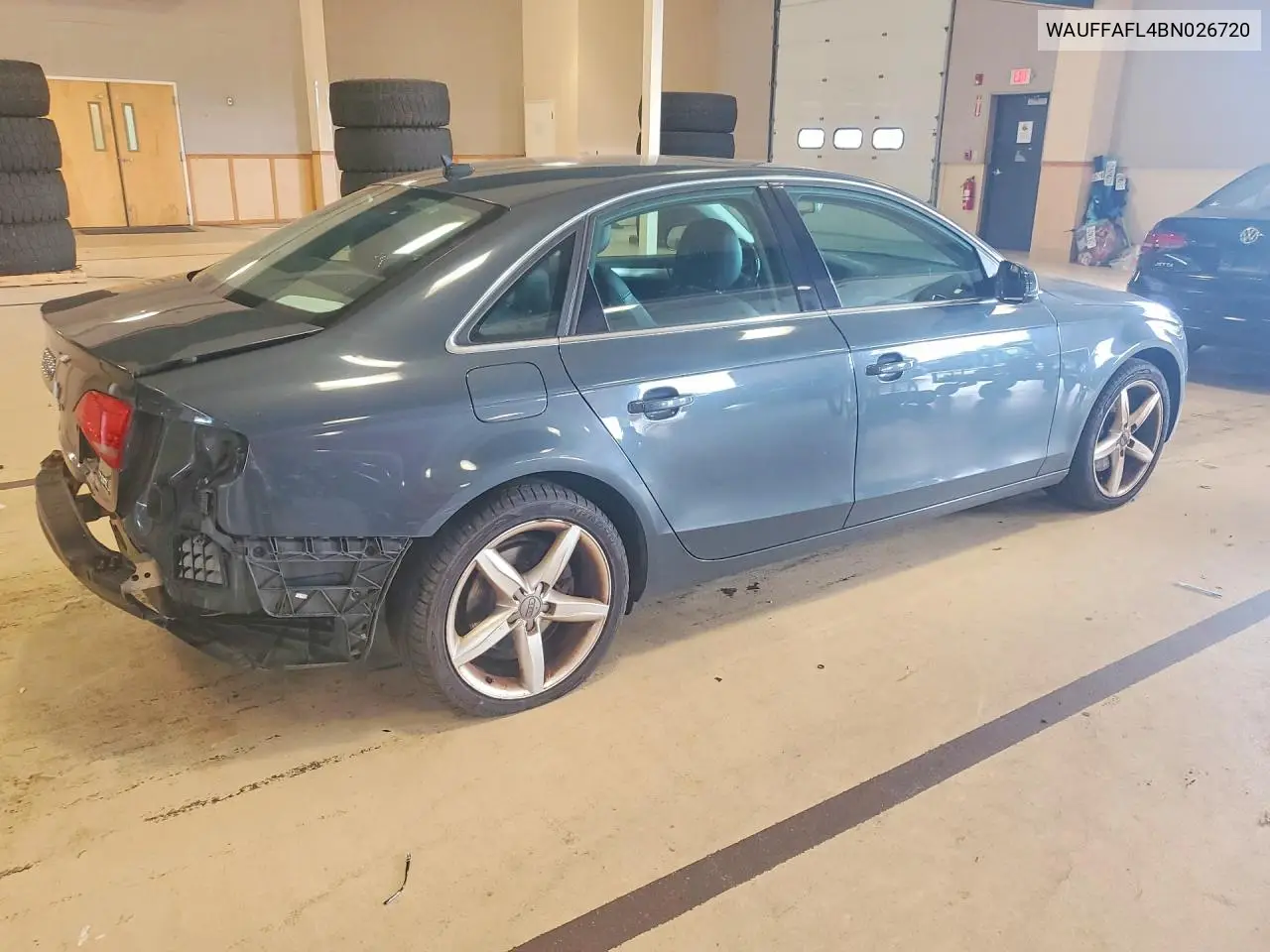 2011 AUDI A4 VIN WAUFFAFL4BN026720 — фото 3