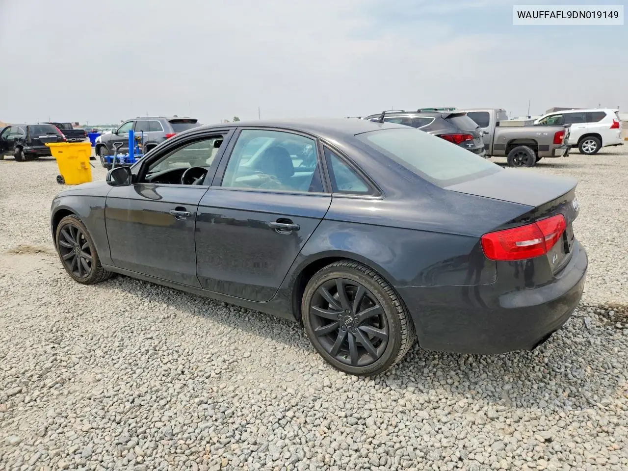 2013 AUDI A4 VIN WAUFFAFL9DN019149 — фото 2