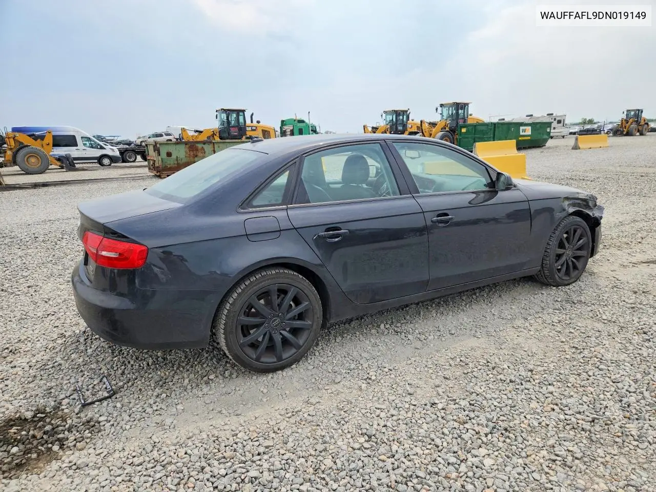 2013 AUDI A4 VIN WAUFFAFL9DN019149 — фото 3