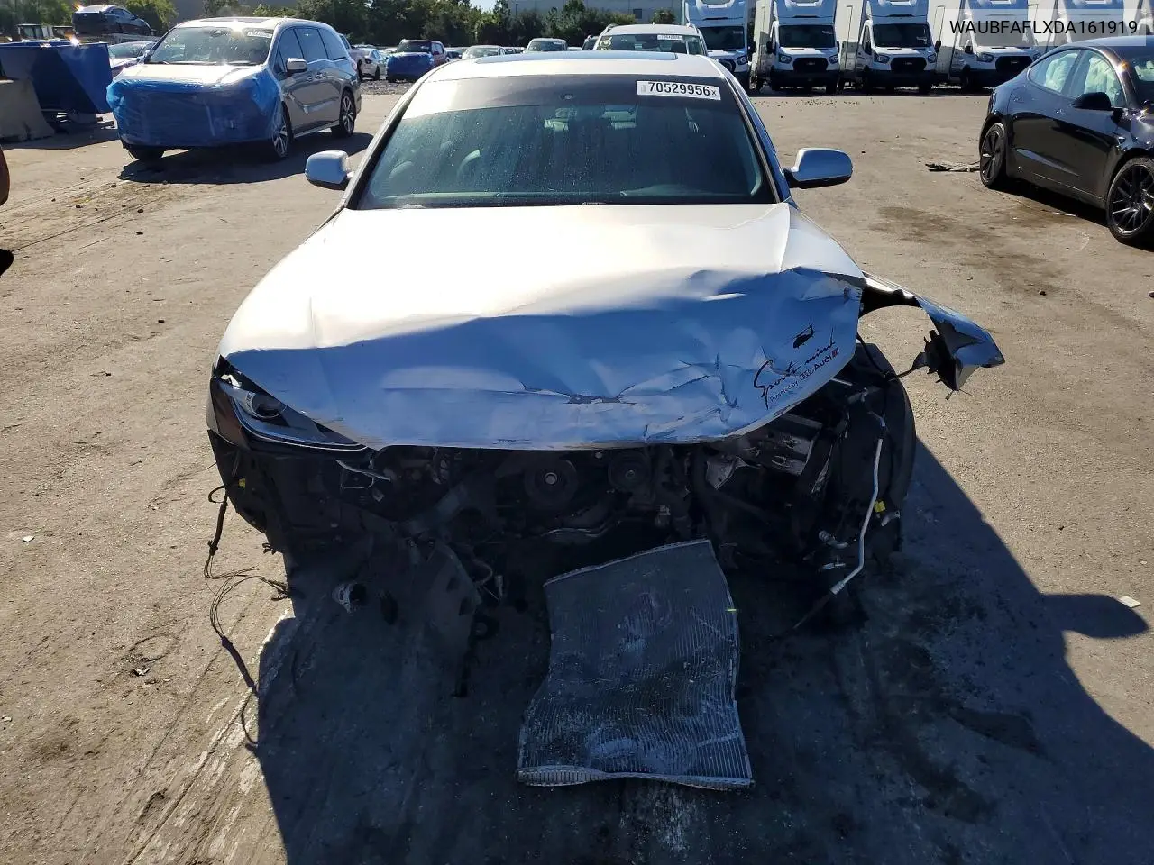 2013 AUDI A4 VIN WAUBFAFLXDA161919 — фото 5