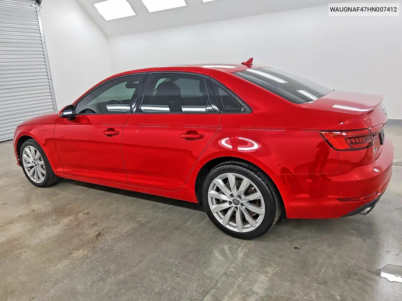 2017 AUDI A4 VIN WAUGNAF47HN007412 — фото 2
