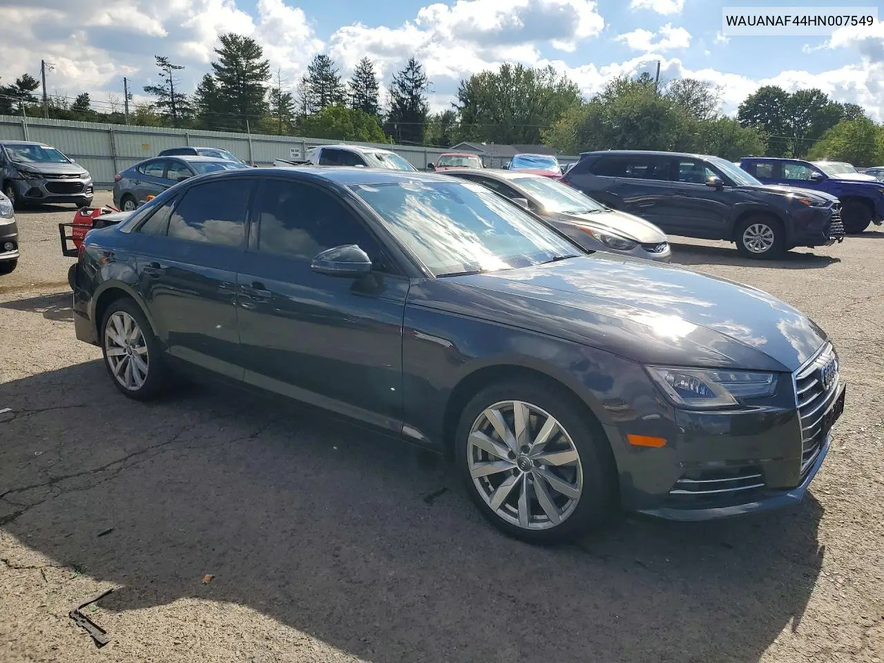 2017 AUDI A4 VIN WAUANAF44HN007549 — фото 4