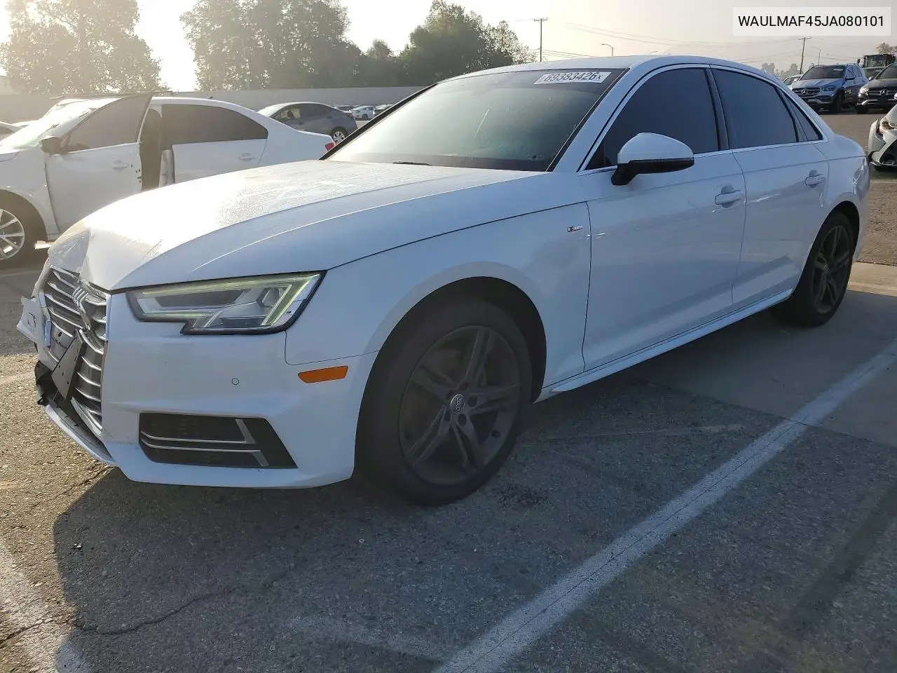 AUDI A4 2018, VIN WAULMAF45JA080101