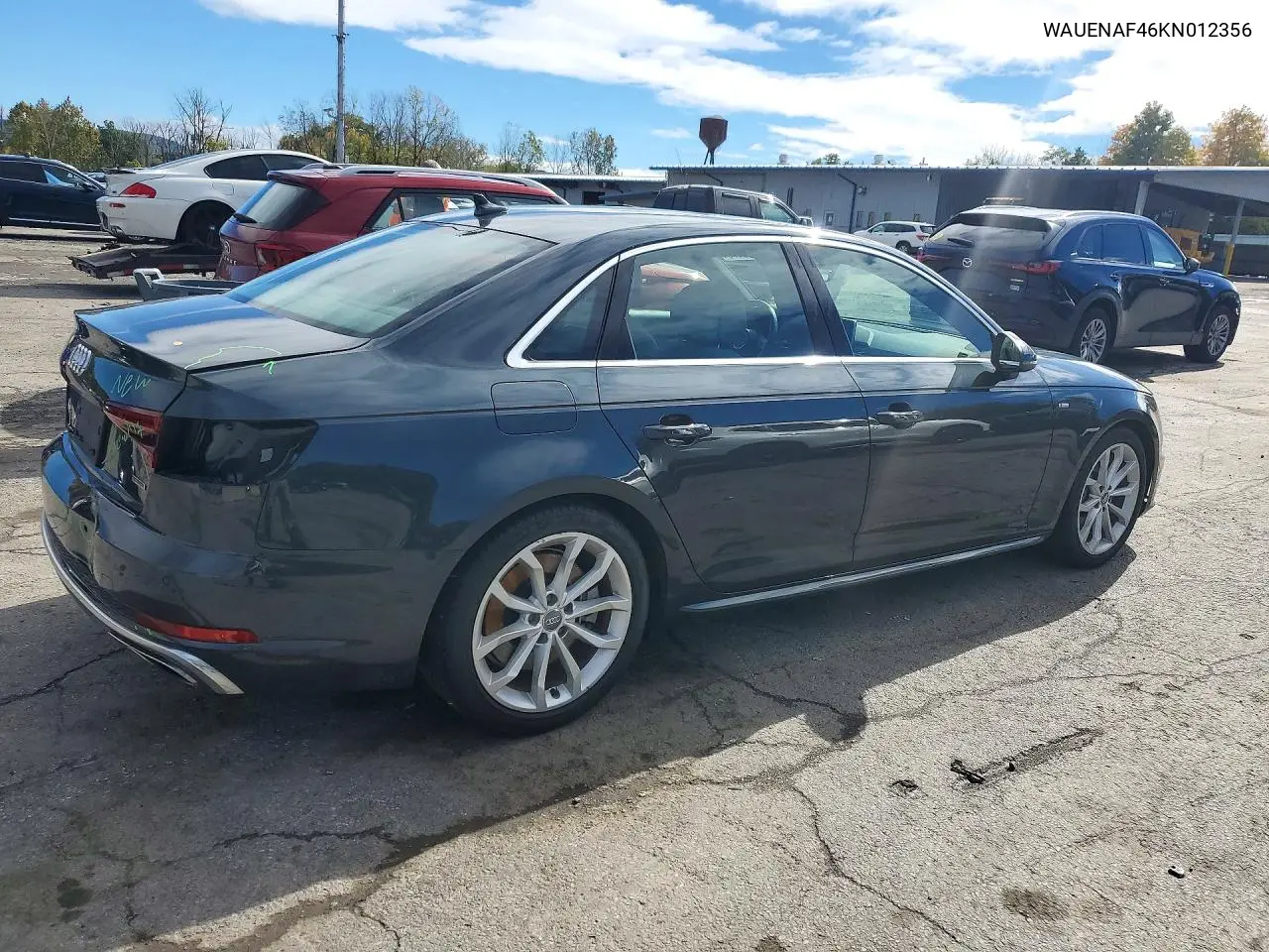 2019 AUDI A4 VIN WAUENAF46KN012356 — фото 3