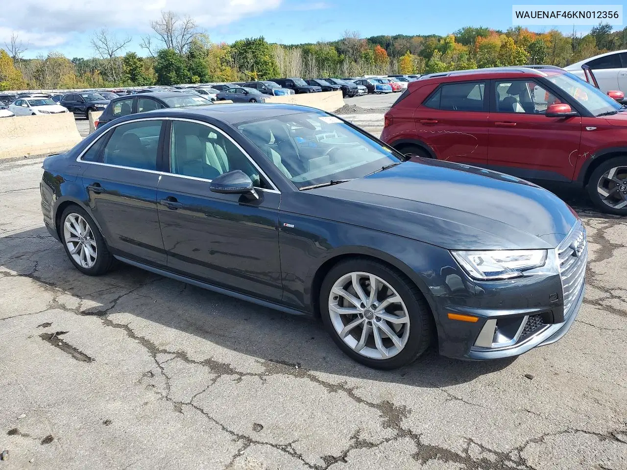 2019 AUDI A4 VIN WAUENAF46KN012356 — фото 4