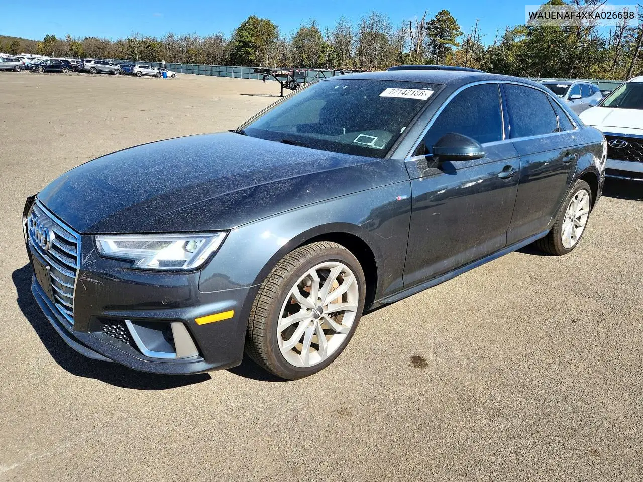AUDI A4 2019, VIN WAUENAF4XKA026638