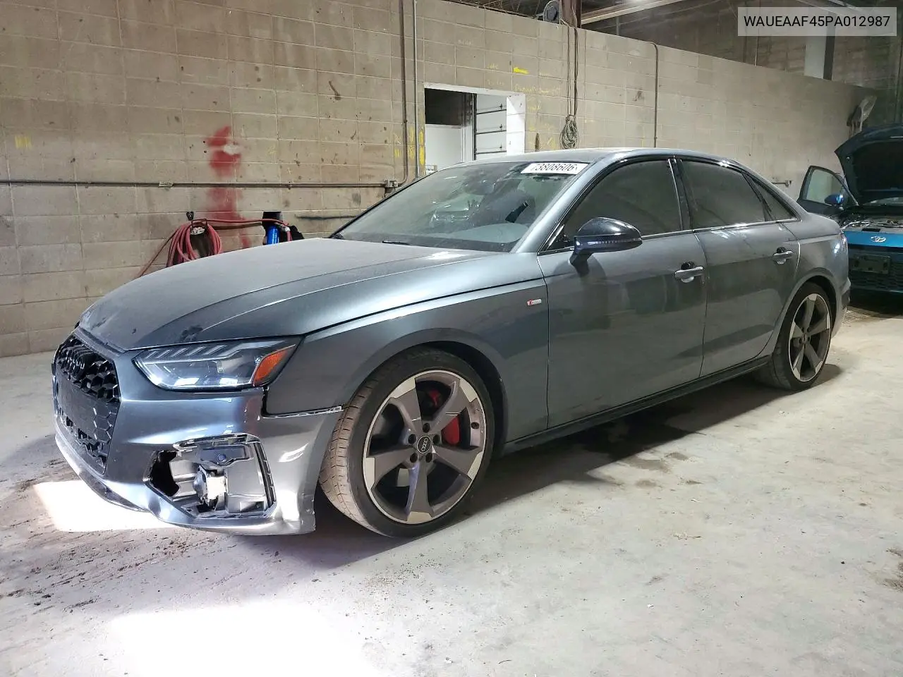 AUDI A4 2023, VIN WAUEAAF45PA012987