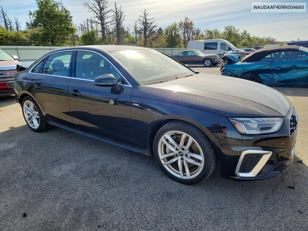 2024 AUDI A4 VIN WAUDAAF40RN004660 — фото 4