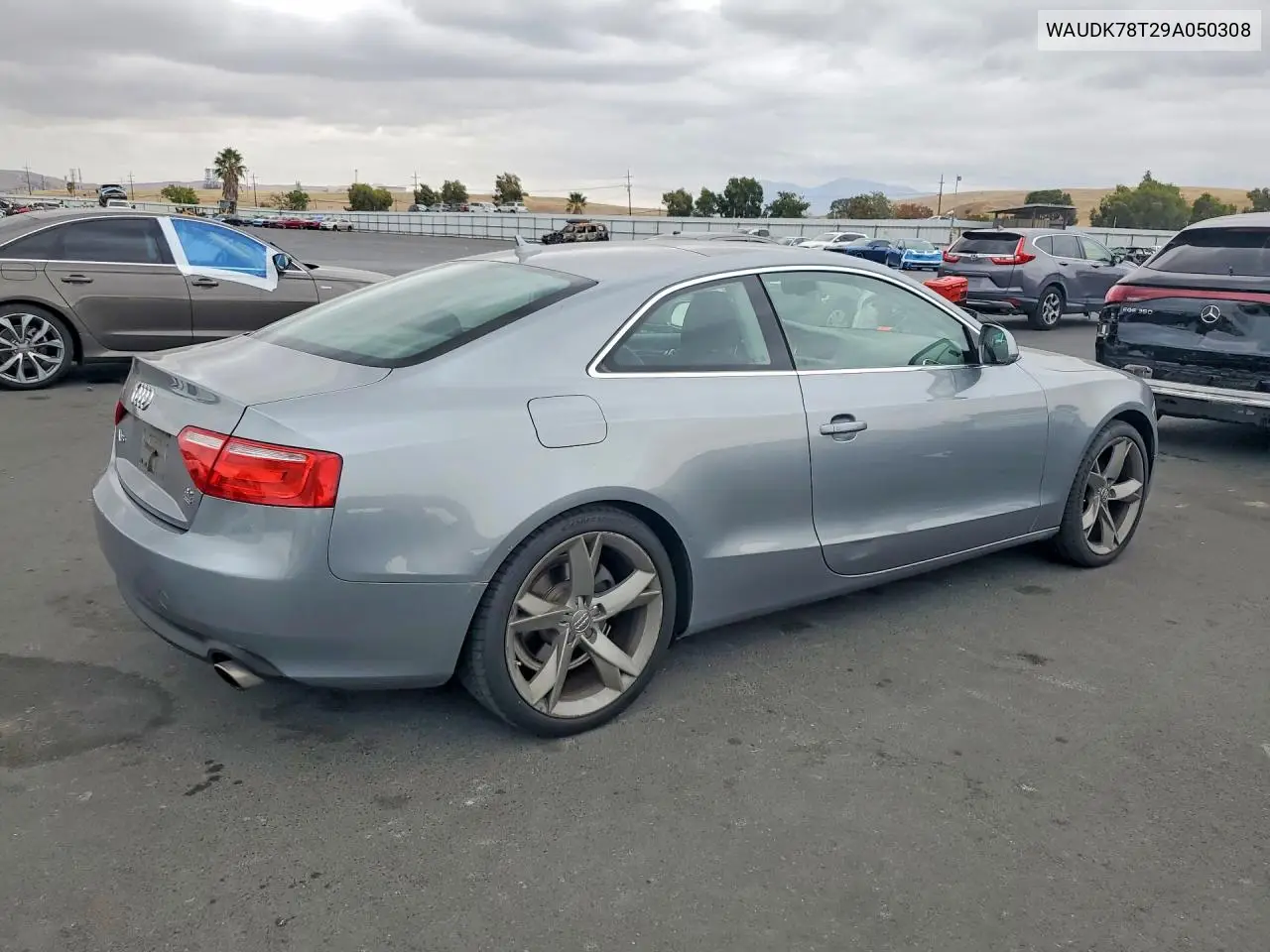 2009 AUDI A5 VIN WAUDK78T29A050308 — фото 3