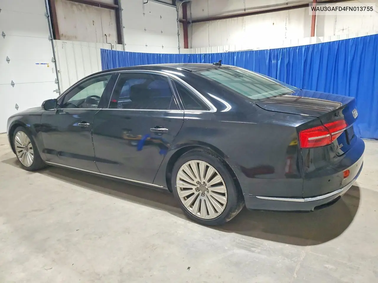 2015 AUDI A8 VIN WAU3GAFD4FN013755 — фото 2