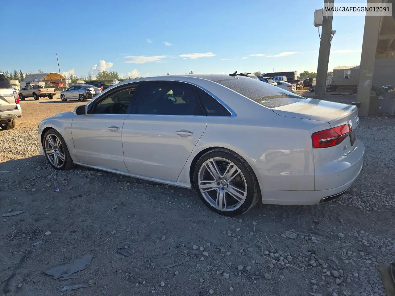 2016 AUDI A8 VIN WAU43AFD6GN012091 — фото 2
