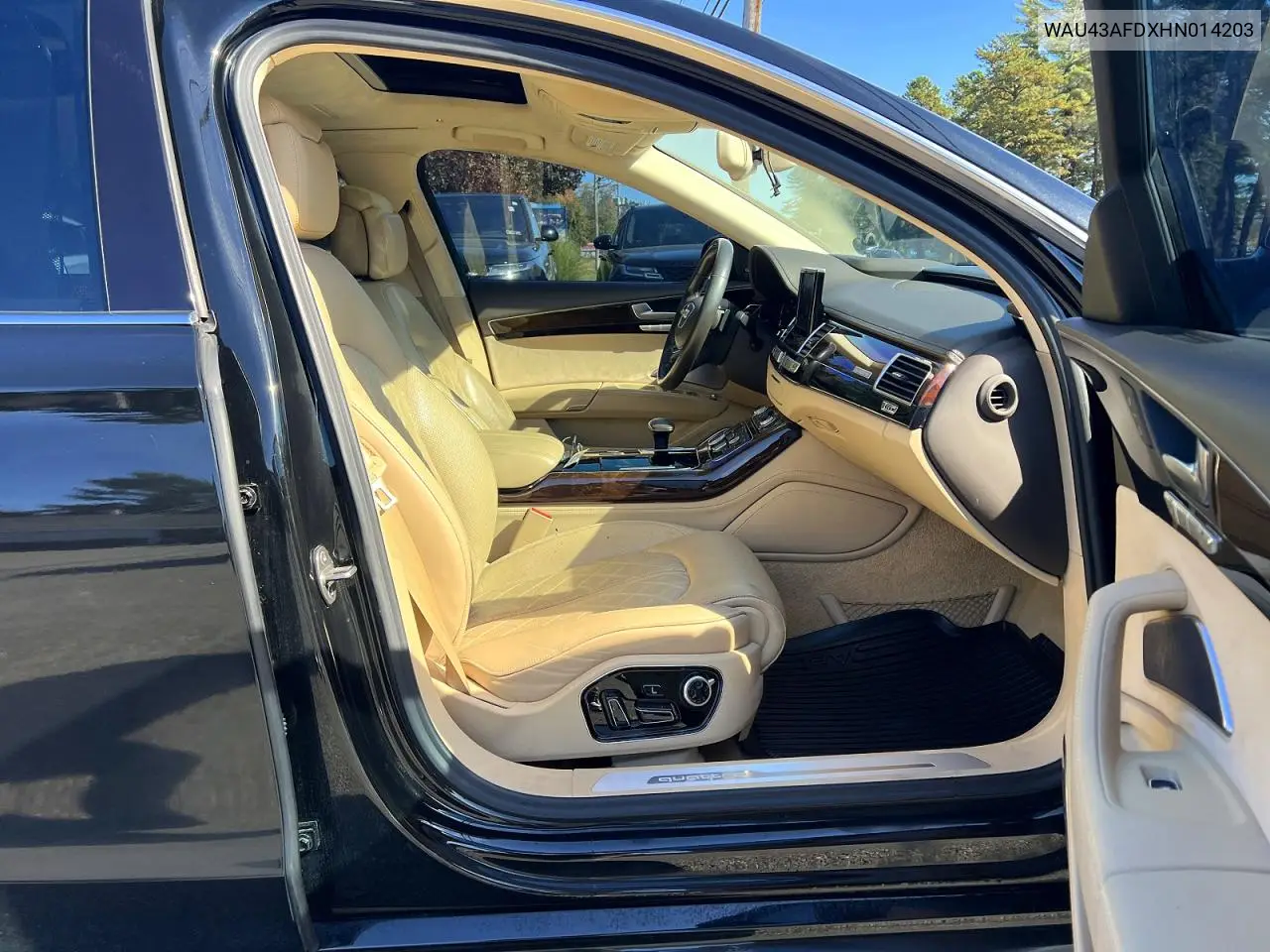2017 AUDI A8 VIN WAU43AFDXHN014203 — фото 5