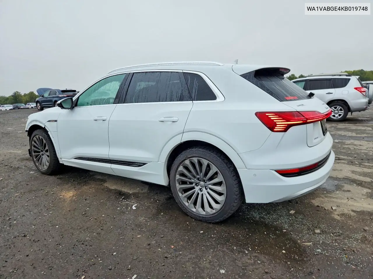 2019 AUDI E-TRON VIN WA1VABGE4KB019748 — фото 2