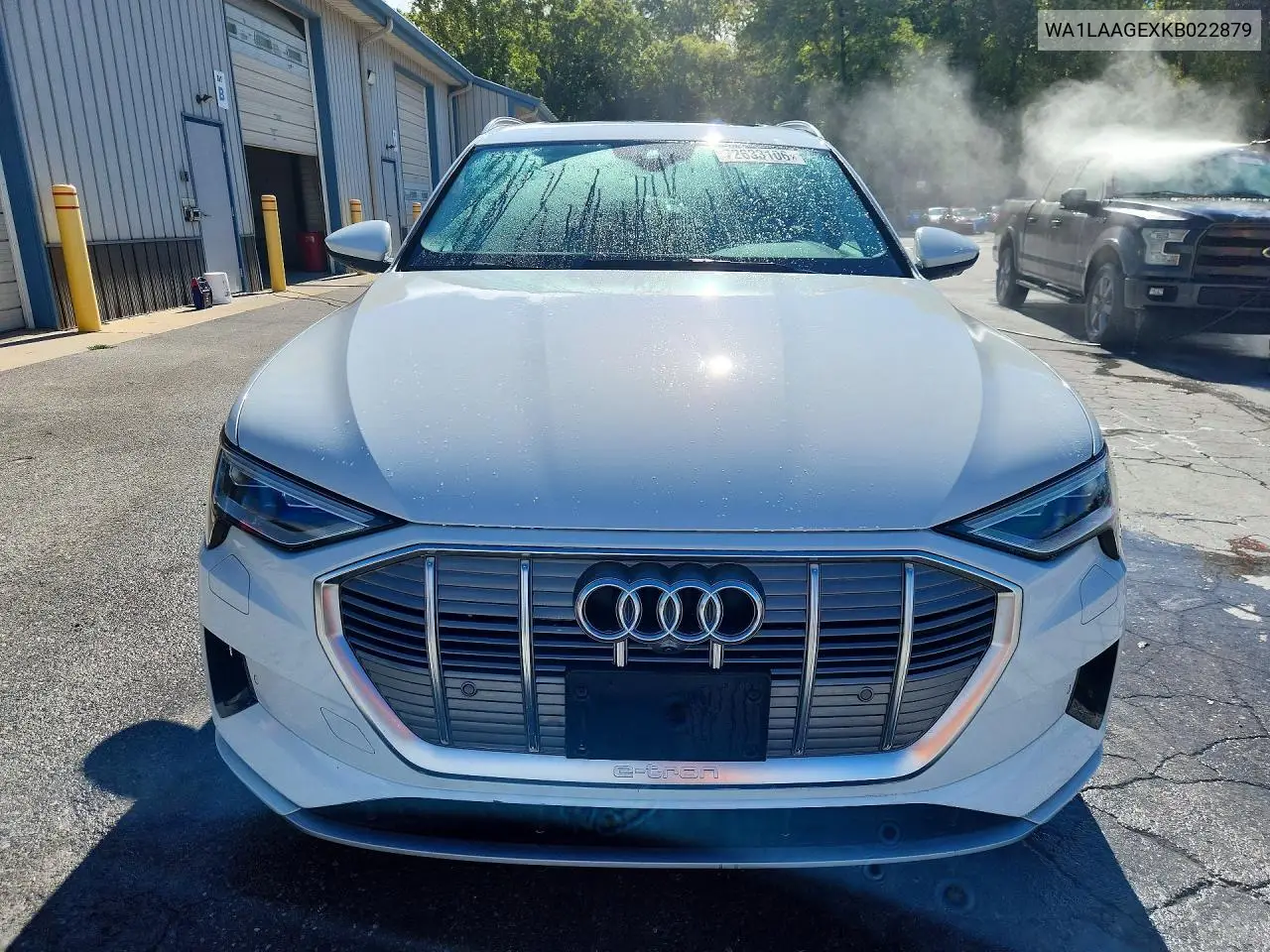 2019 AUDI E-TRON VIN WA1LAAGEXKB022879 — фото 5