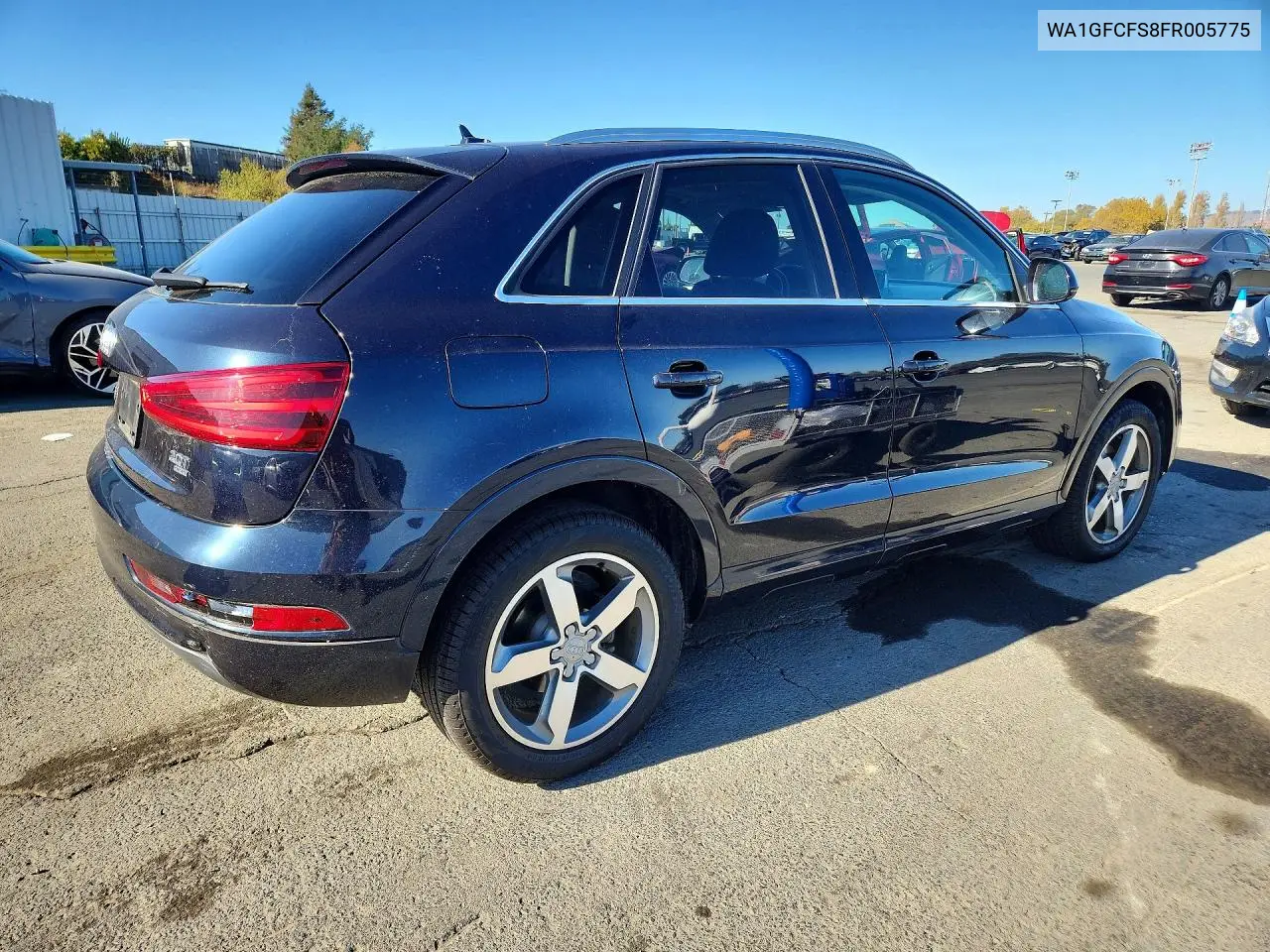 2015 AUDI Q3 VIN WA1GFCFS8FR005775 — фото 3
