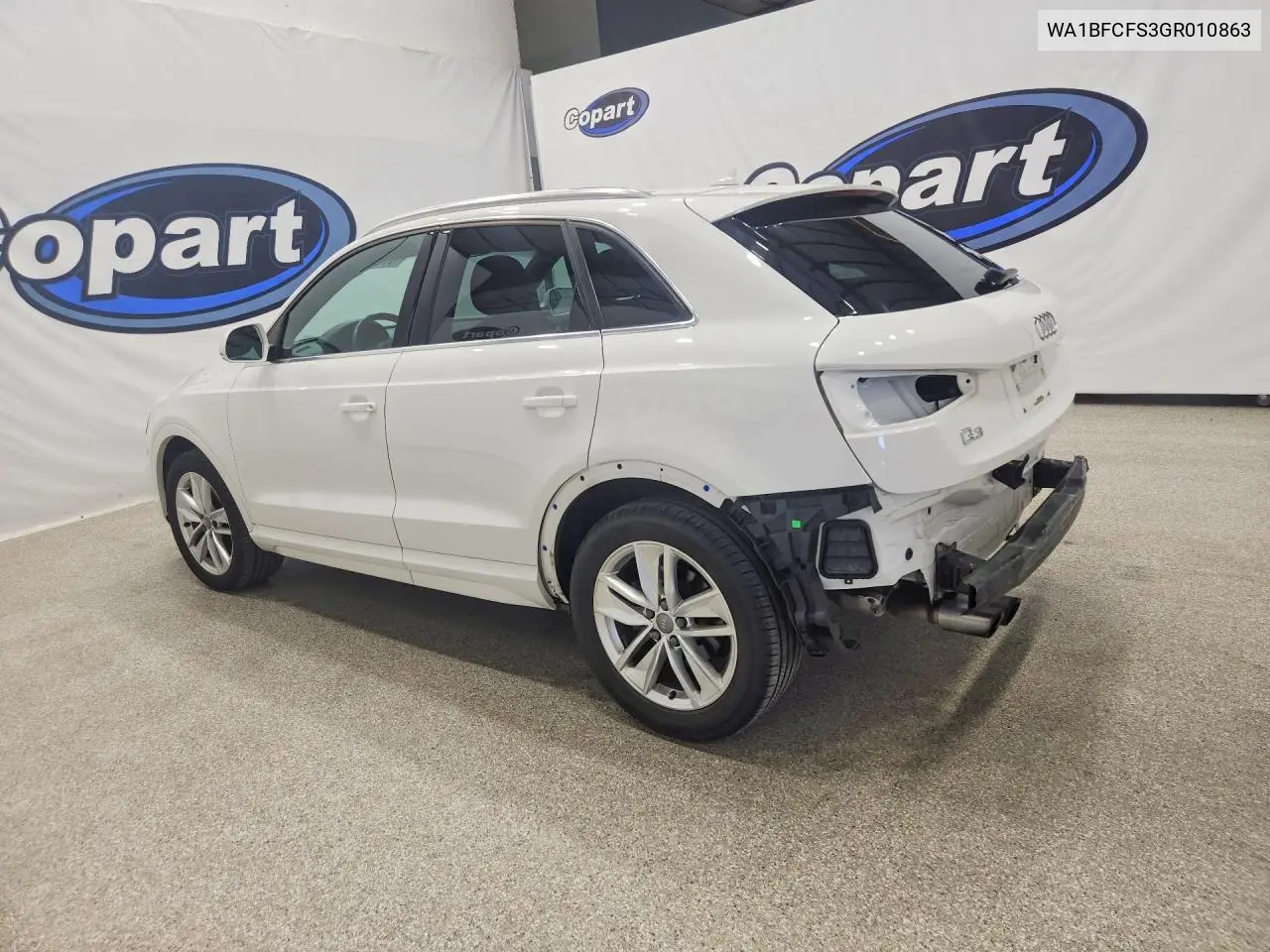 2016 AUDI Q3 VIN WA1BFCFS3GR010863 — фото 2