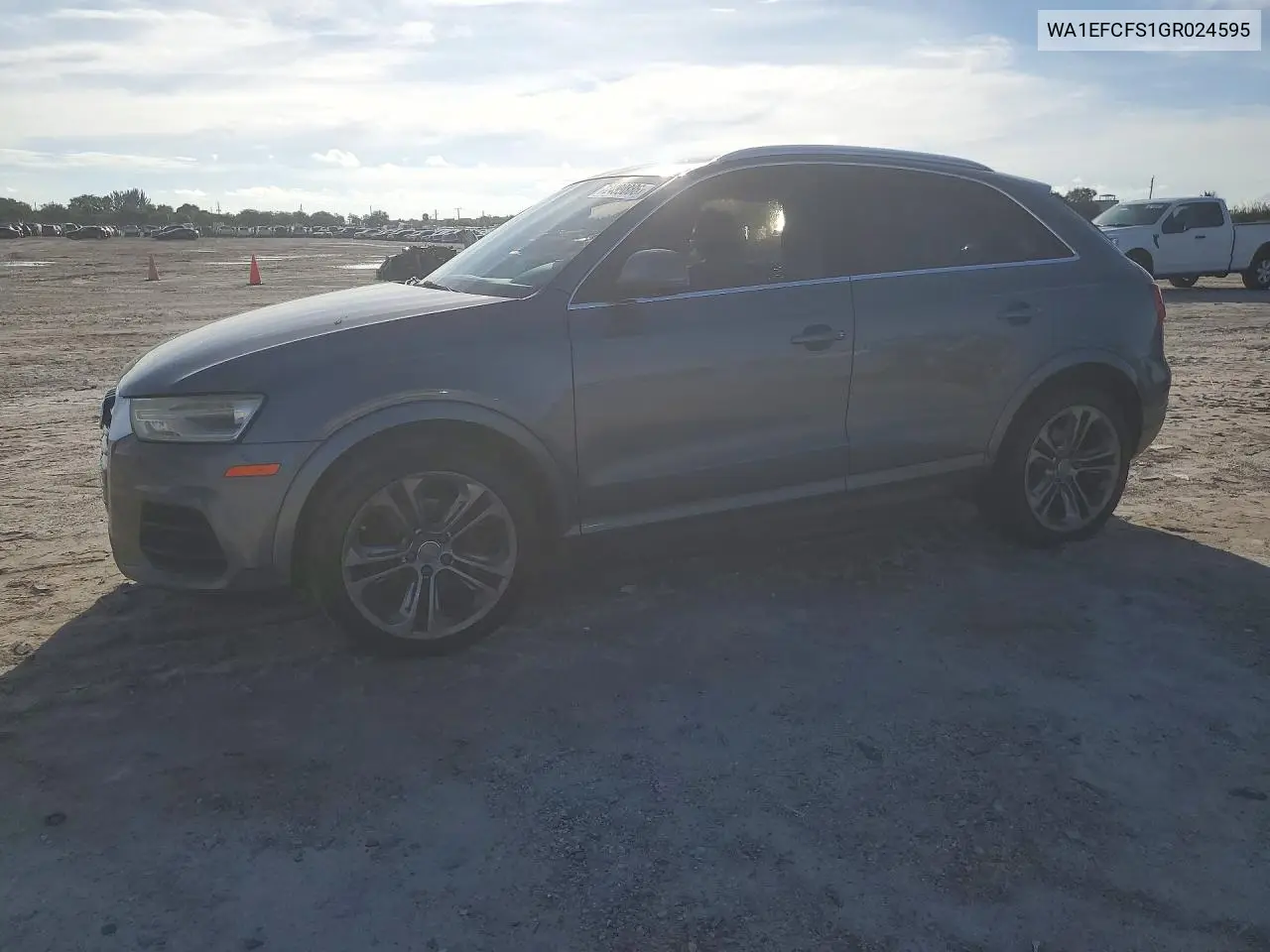 AUDI Q3 2016, VIN WA1EFCFS1GR024595