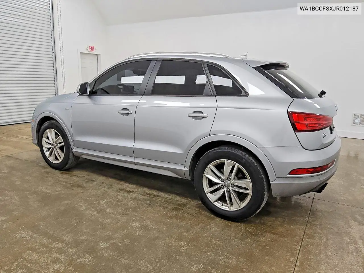 2018 AUDI Q3 VIN WA1BCCFSXJR012187 — фото 2