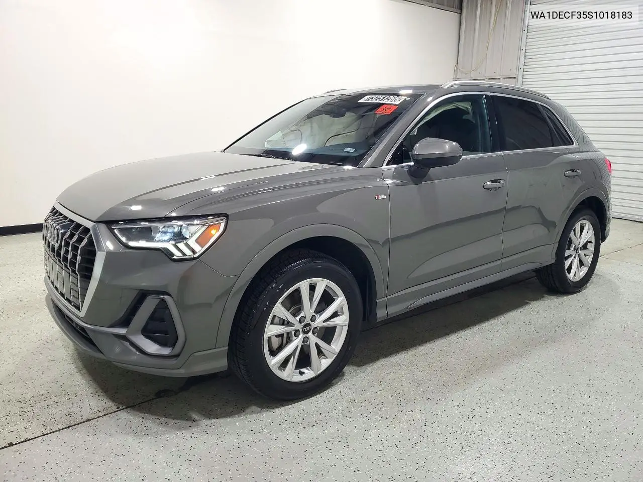 AUDI Q3 2025, VIN WA1DECF35S1018183