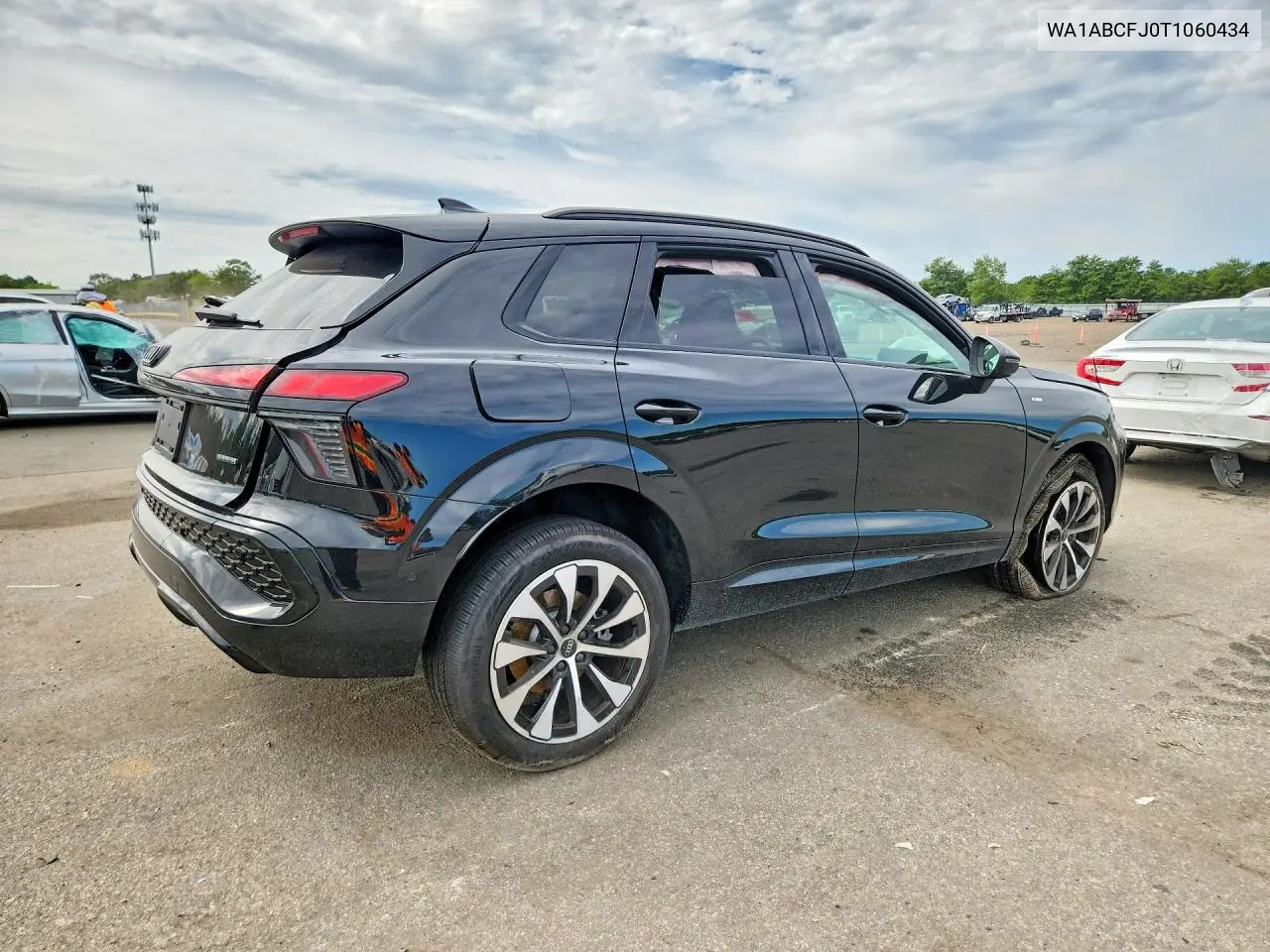 2026 AUDI Q3 VIN WA1ABCFJ0T1060434 — фото 3