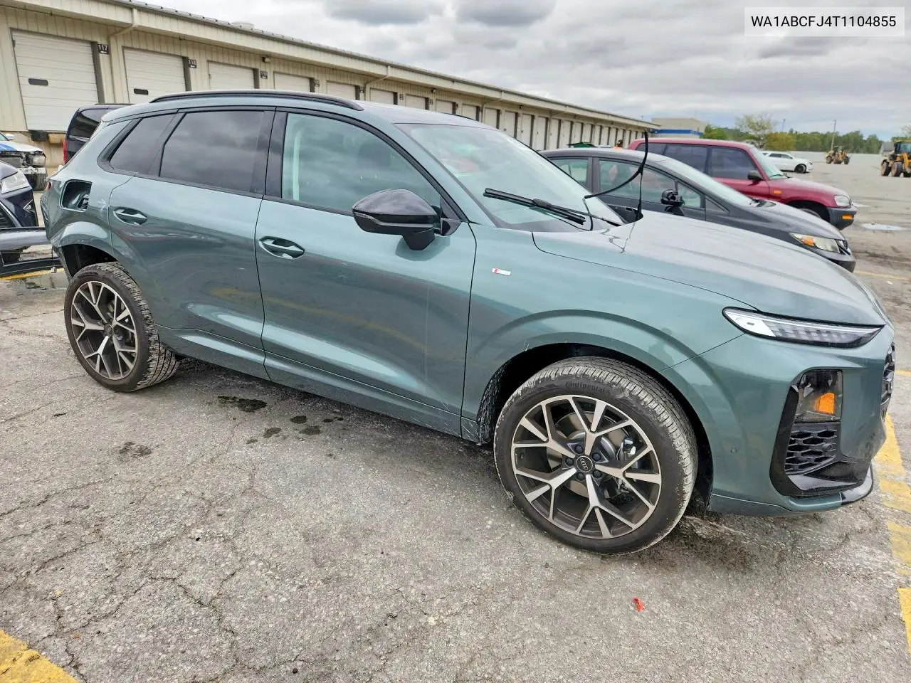 2026 AUDI Q3 VIN WA1ABCFJ4T1104855 — фото 4