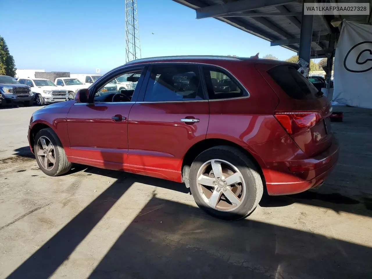 2010 AUDI Q5 VIN WA1LKAFP3AA027328 — фото 2