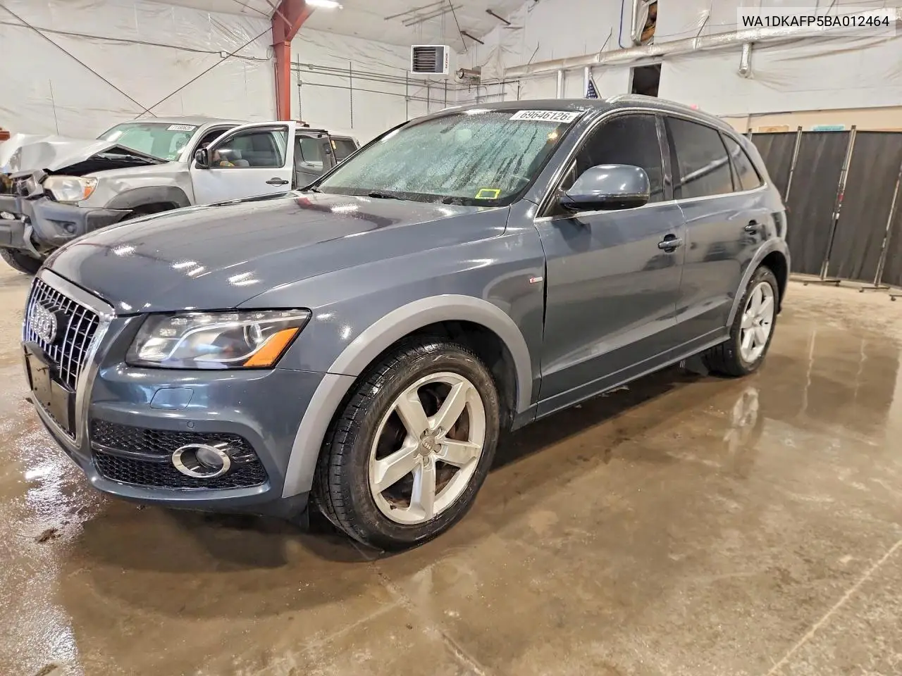 AUDI Q5 2011, VIN WA1DKAFP5BA012464