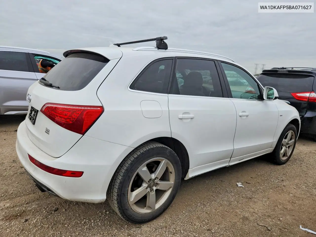 2011 AUDI Q5 VIN WA1DKAFP5BA071627 — фото 3